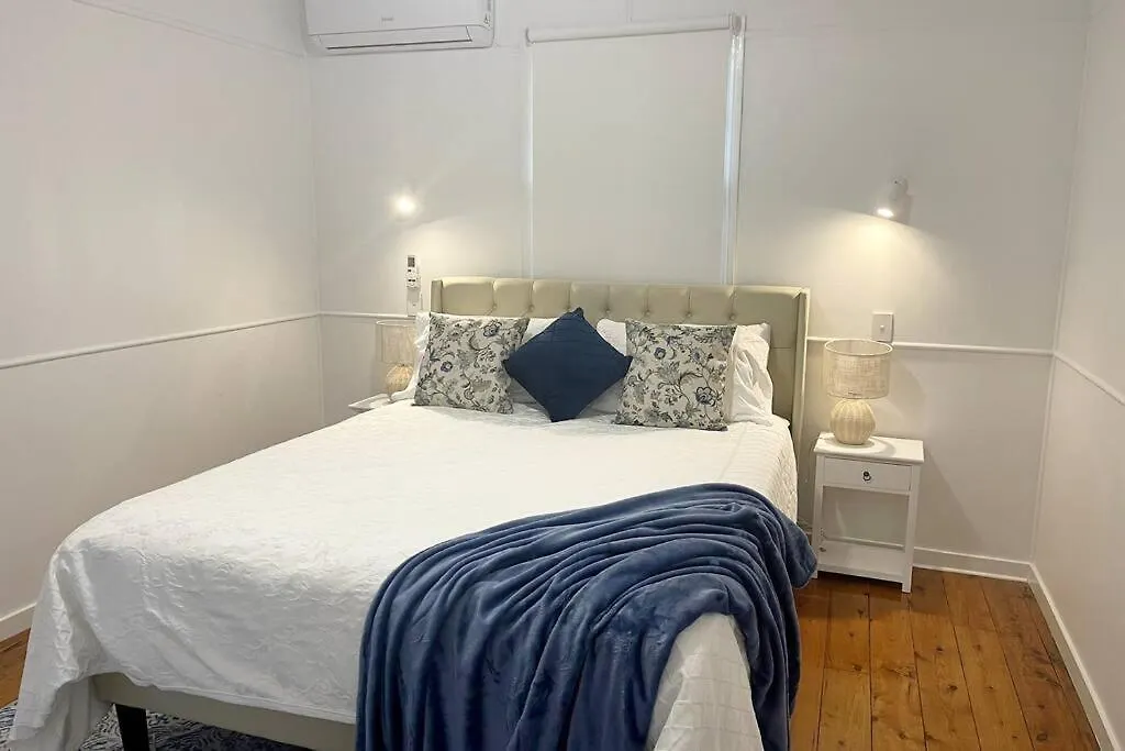 Beach House 100Ms To Beach Freshly Renovated All New Appliances Gold Coast