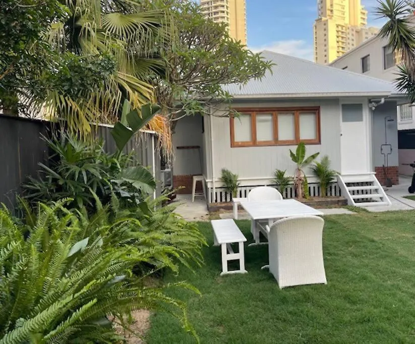 Beach House 100Ms To Beach Freshly Renovated All New Appliances Gold Coast 0*,  Australia